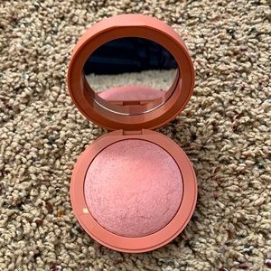 EM COSMETICS HEAVEN’S GLOW RADIANT VEIL BLUSH IN VENETIAN ROSE